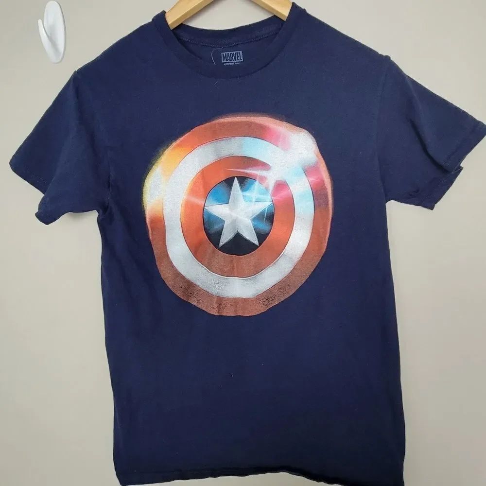 Marvel Captain America Short Sleeve Cotton Tshirt Small